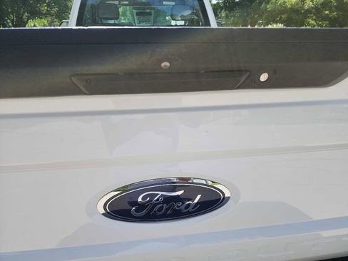 Used 2019 Ford F250 XL w/ XL Value Package AWD/4WD image 6