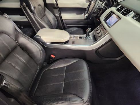 Used 2014 Land Rover Range Rover Sport Supercharged image 3