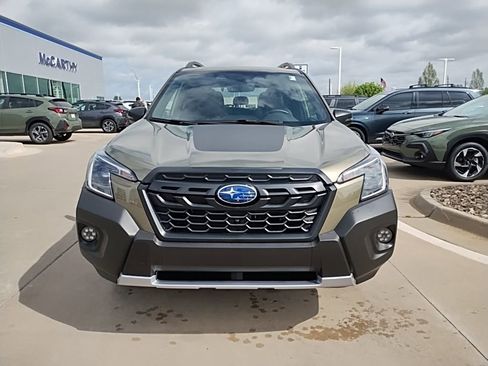 Certified 2025 Subaru Forester Wilderness AWD/4WD image 3
