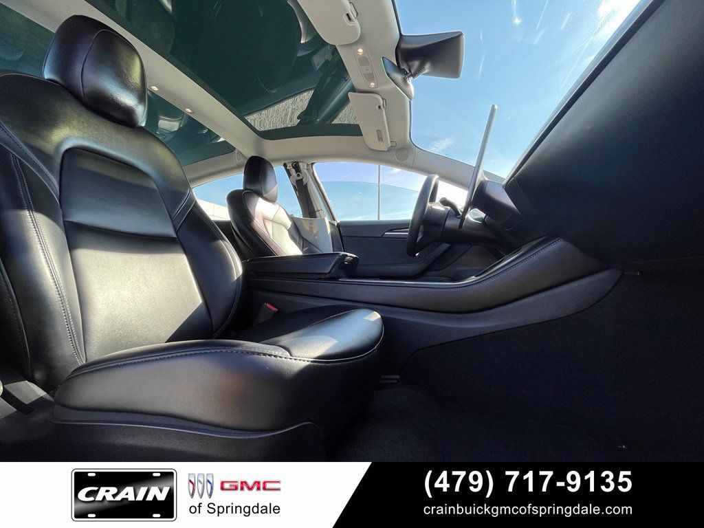 Used 2021 Tesla Model 3 Long Range AWD/4WD image 28
