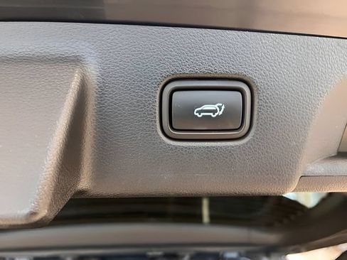 Used 2025 Hyundai Palisade SEL AWD/4WD image 12