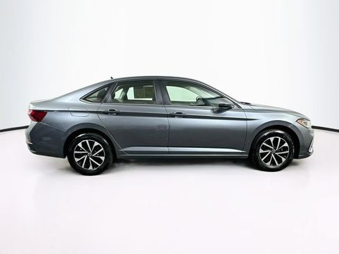 Certified 2025 Volkswagen Jetta S FWD image 9