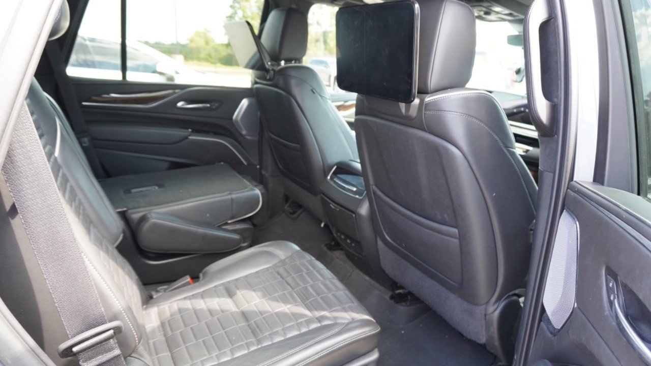 Used 2022 Cadillac Escalade Sport Platinum w/ LPO, ONYX Package RWD image 12
