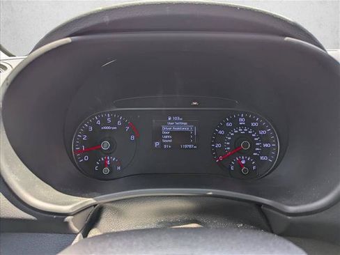 Used 2020 Kia Soul S FWD image 13