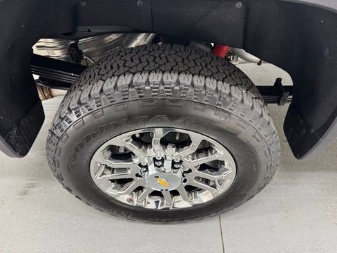 New 2026 Chevrolet Silverado 2500 LTZ w/ LTZ Convenience Package image 4