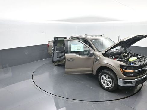 New 2026 Ford F150 XLT w/ Tow/Haul Package image 35