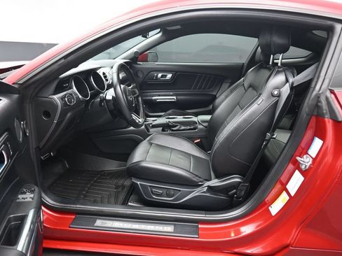 Used 2020 Ford Mustang GT Premium w/ GT Performance Package RWD image 11