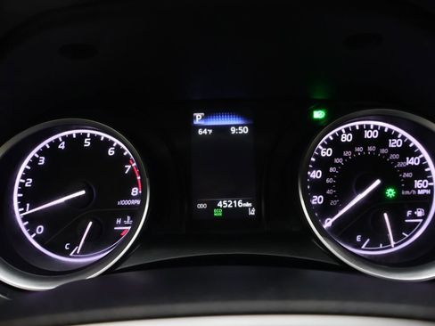 Used 2023 Toyota Camry LE FWD image 23