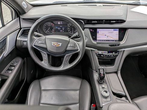 Certified 2025 Cadillac XT5 Premium Luxury image 33