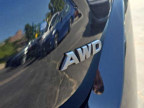Used 2025 Nissan Altima 2.5 SV AWD/4WD image 7