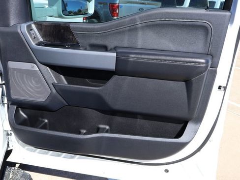 Certified 2024 Ford F350 Lariat w/ FX4 Off-Road Package image 18