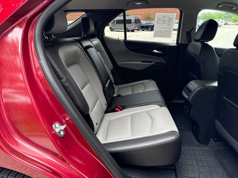 Used 2018 Chevrolet Equinox Premier FWD image 24