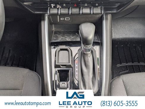 Used 2024 Chevrolet Colorado LT w/ LT Convenience Package image 18