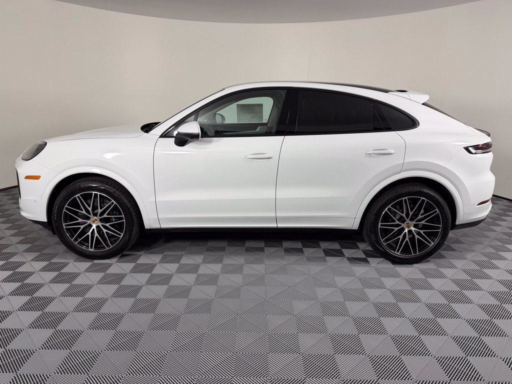Used 2026 Porsche Cayenne Coupe AWD/4WD image 2