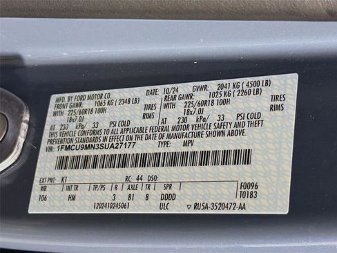 Used 2025 Ford Escape ST-Line w/ Cold Weather Package image 31