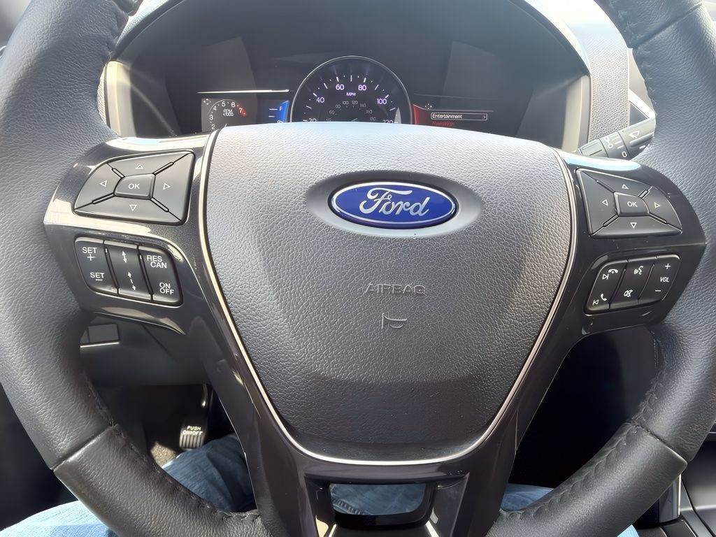 Used 2018 Ford Explorer Limited w/ Equipment Group 301A FWD image 15