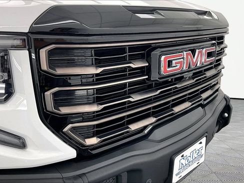 Used 2023 GMC Sierra 1500 AT4X w/ AT4X AEV Edition AWD/4WD image 29