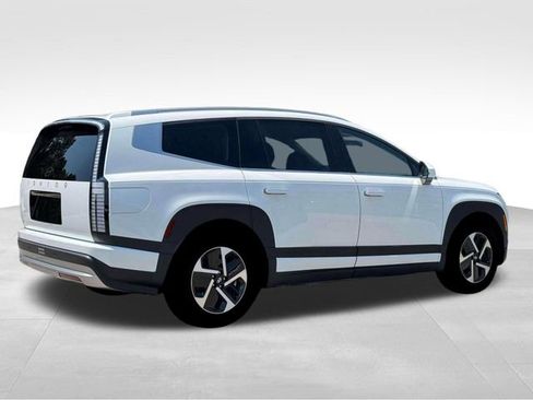 New 2026 Hyundai Ioniq 9 S image 8