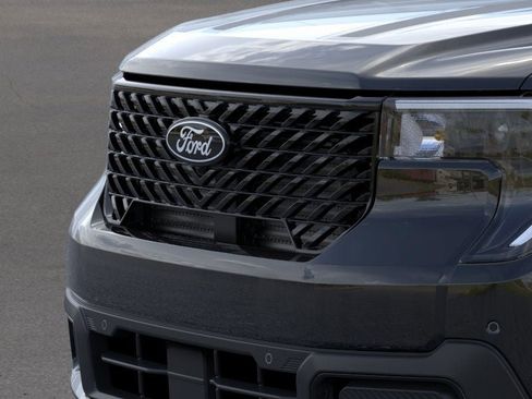 New 2025 Ford Maverick Lariat w/ Black Appearance Package image 18