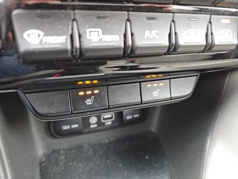 Used 2018 Kia Sportage EX image 22