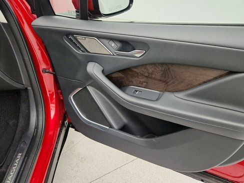 Used 2020 Jaguar I-PACE S image 26