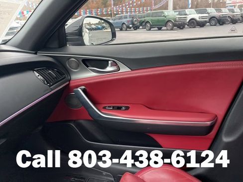 Used 2020 Kia Stinger GT2 image 31