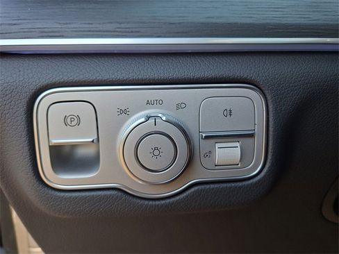 New 2025 Mercedes-Benz GLE 350 4MATIC image 21