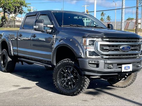 Used 2021 Ford F250 Platinum w/ Tremor Off-Road Package AWD/4WD image 21