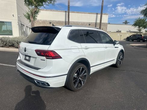Used 2024 Volkswagen Tiguan SEL R-Line image 5