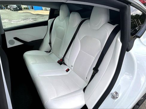 Used 2025 Tesla Model 3 Long Range RWD image 27