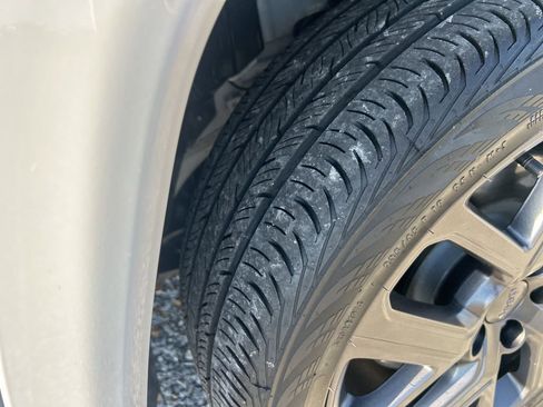 Used 2024 Jeep Compass Limited w/ Driver Assist Group I image 34