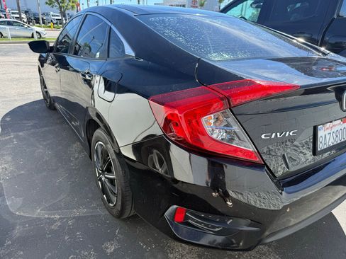 Used 2017 Honda Civic LX image 6