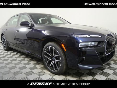 New 2026 BMW 760i xDrive w/ Luxury Rear Seating Package AWD/4WD image 1
