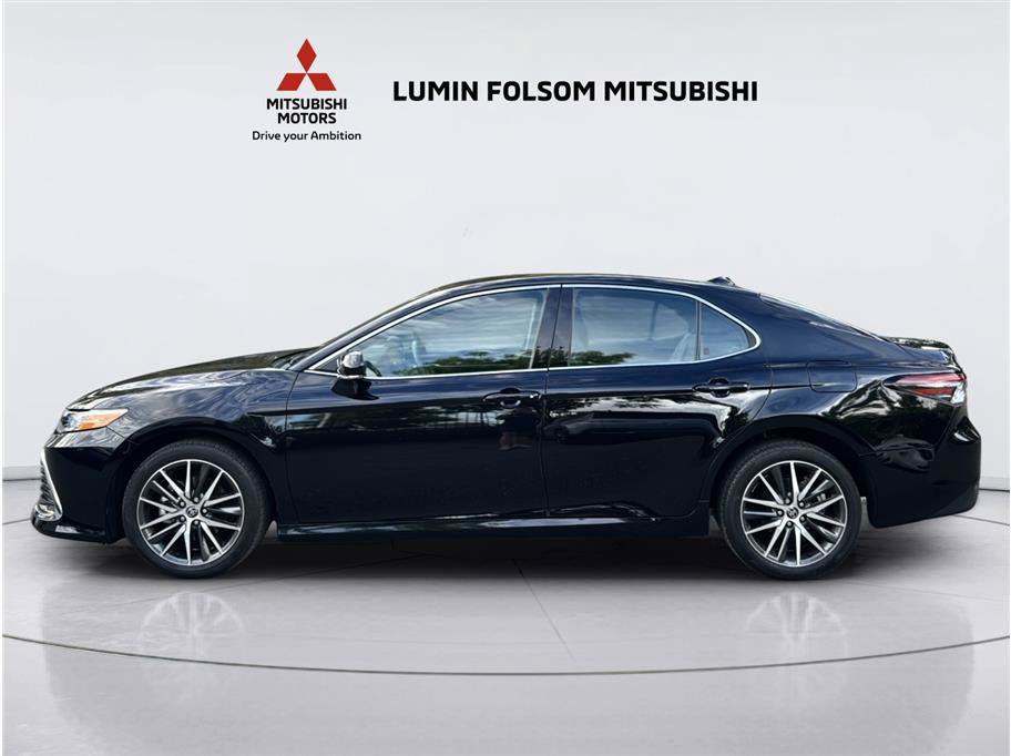 Used 2023 Toyota Camry XLE w/ Navigation Package AWD/4WD image 2