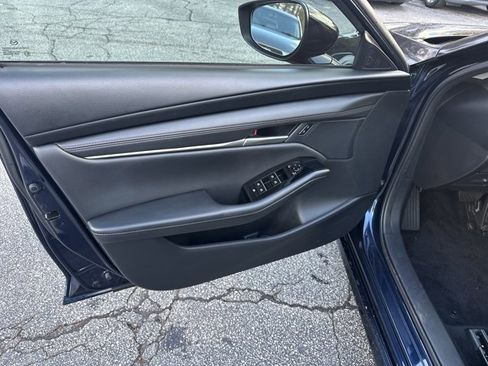 Used 2024 MAZDA MAZDA3 s image 11