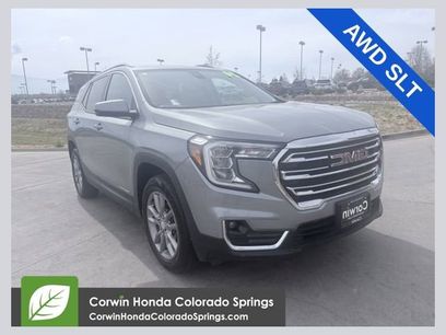 Used 2024 GMC Terrain SLT