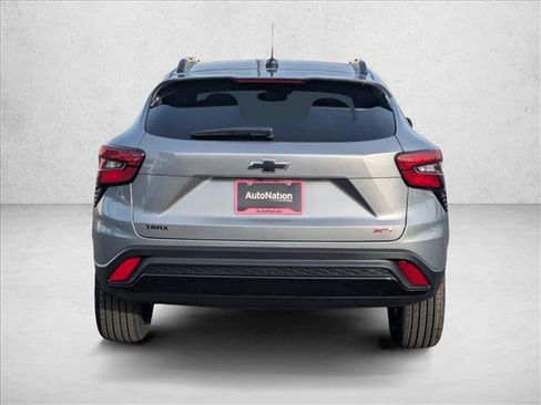 New 2026 Chevrolet Trax RS w/ Sunroof Package FWD image 8