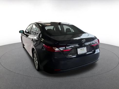 Used 2025 Toyota Camry LE image 13