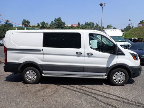 Certified 2025 Ford Transit 250 Low Roof w/ Exterior Upgrade Package RWD image 9