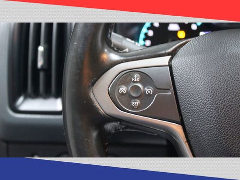 Used 2018 Chevrolet Colorado Z71 w/ Centennial Edition image 16