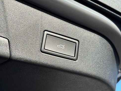 New 2026 Volkswagen ID.4 Pro S image 15