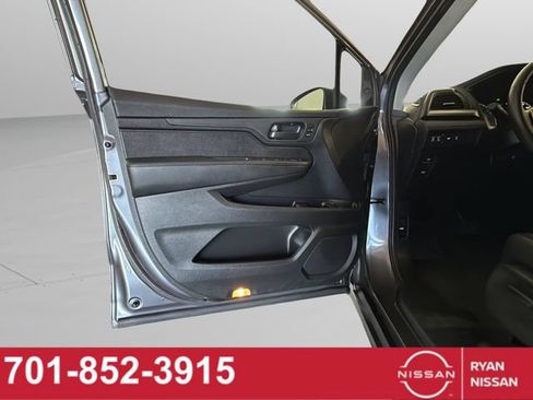 Used 2025 Honda Odyssey EX-L image 20