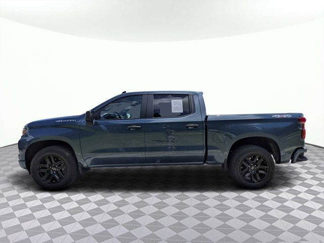 Used 2024 Chevrolet Silverado 1500 Custom w/ Turbomax Blackout Package AWD/4WD image 7