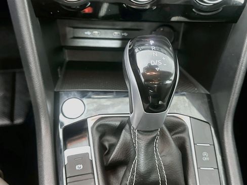 Used 2024 Volkswagen Taos S FWD image 24