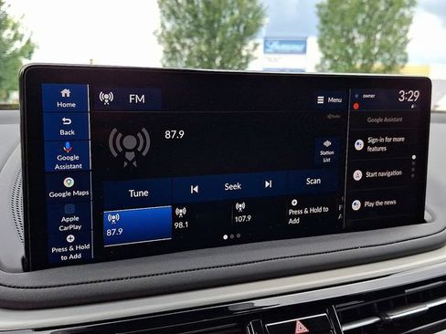 Used 2025 Acura MDX SH-AWD w/ Technology Package image 17