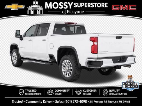 Used 2024 Chevrolet Silverado 2500 LTZ w/ LTZ Convenience Package AWD/4WD image 3