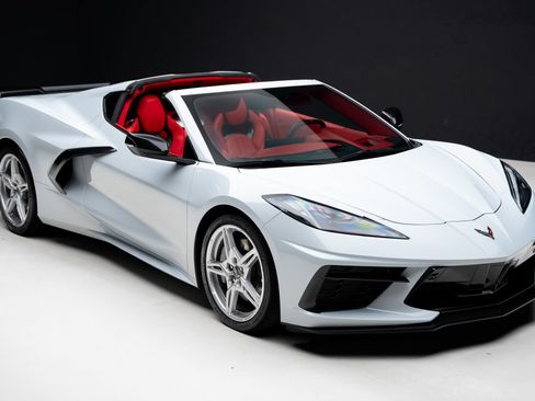 Used 2023 Chevrolet Corvette Stingray Premium Cpe w/ Z51 Performance Package RWD image 43