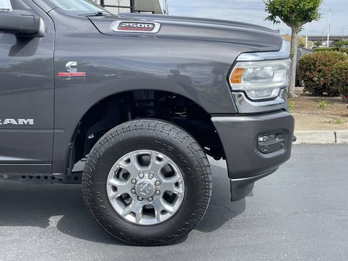 Used 2024 RAM 2500 Laramie AWD/4WD image 7