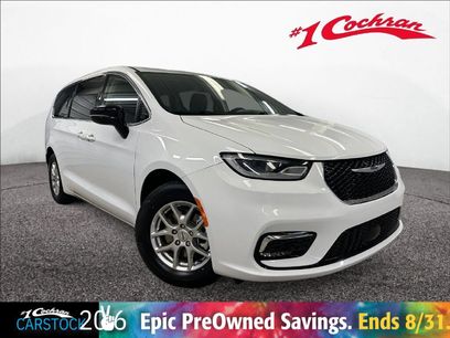 Used 2024 Chrysler Pacifica Touring-L