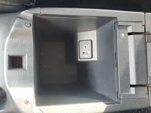 Used 2018 Nissan Sentra S w/ S Midnight Style Package image 28